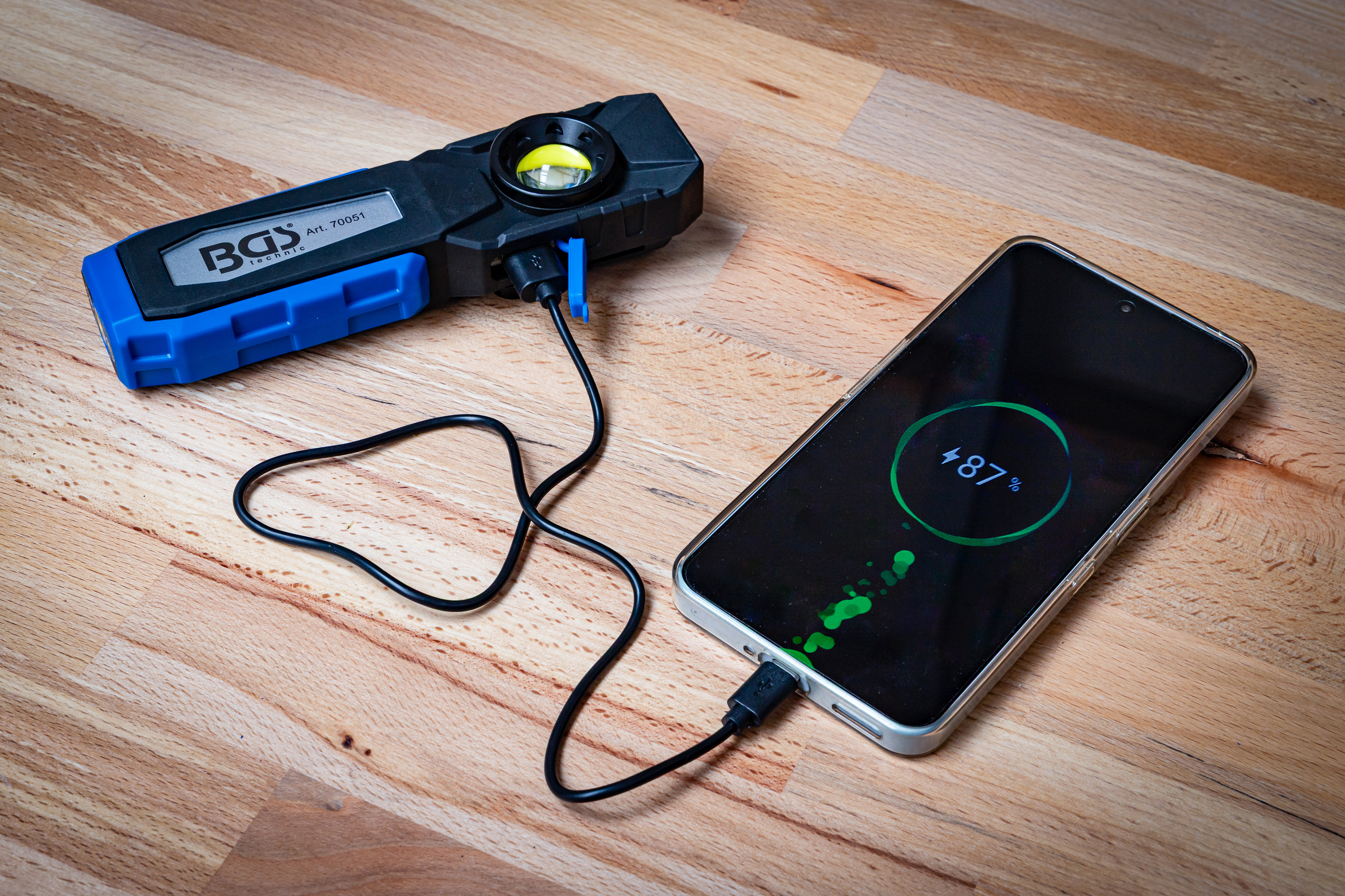 BGS COB-LED-Werkstattleuchte mit Magnet und Haken | klappbar